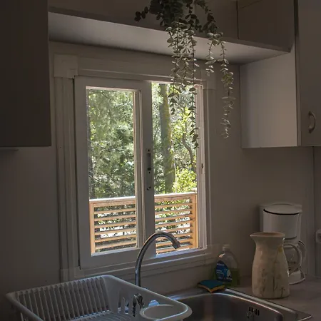 La Peiriere - & Mobile-home Kemping 2*
