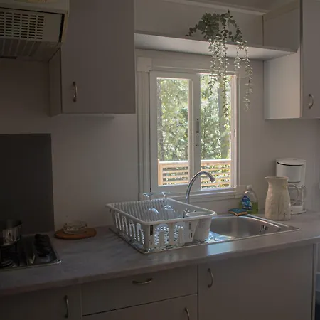 La Peiriere - & Mobile-home Kemping Tuchan