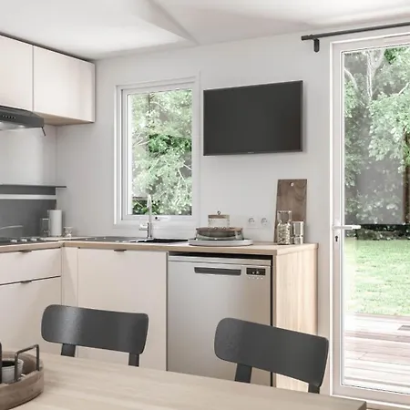 La Peiriere - & Mobile-home 2*