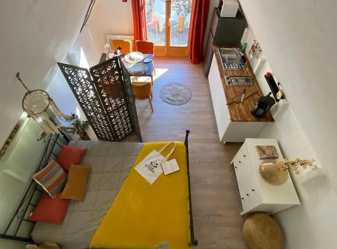 La Peiriere - & Mobile-home 2* Tuchan