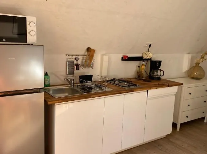 La Peiriere - & Mobile-home Tuchan