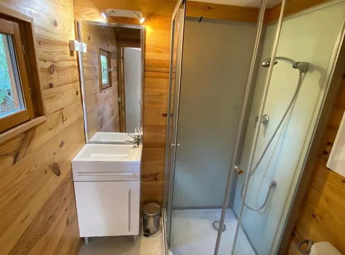 La Peiriere - & Mobile-home Kemping